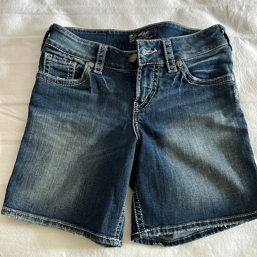Silver Jeans Shorts Size 27